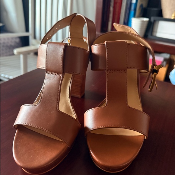 Michael Kors Shoes - NWT Michael Kors Elegant Brown Women's Sandals